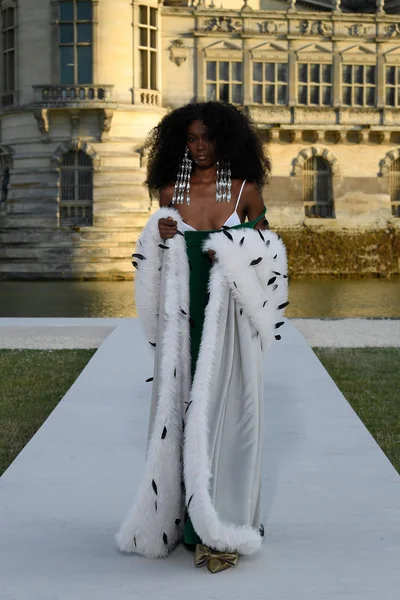 Look 50